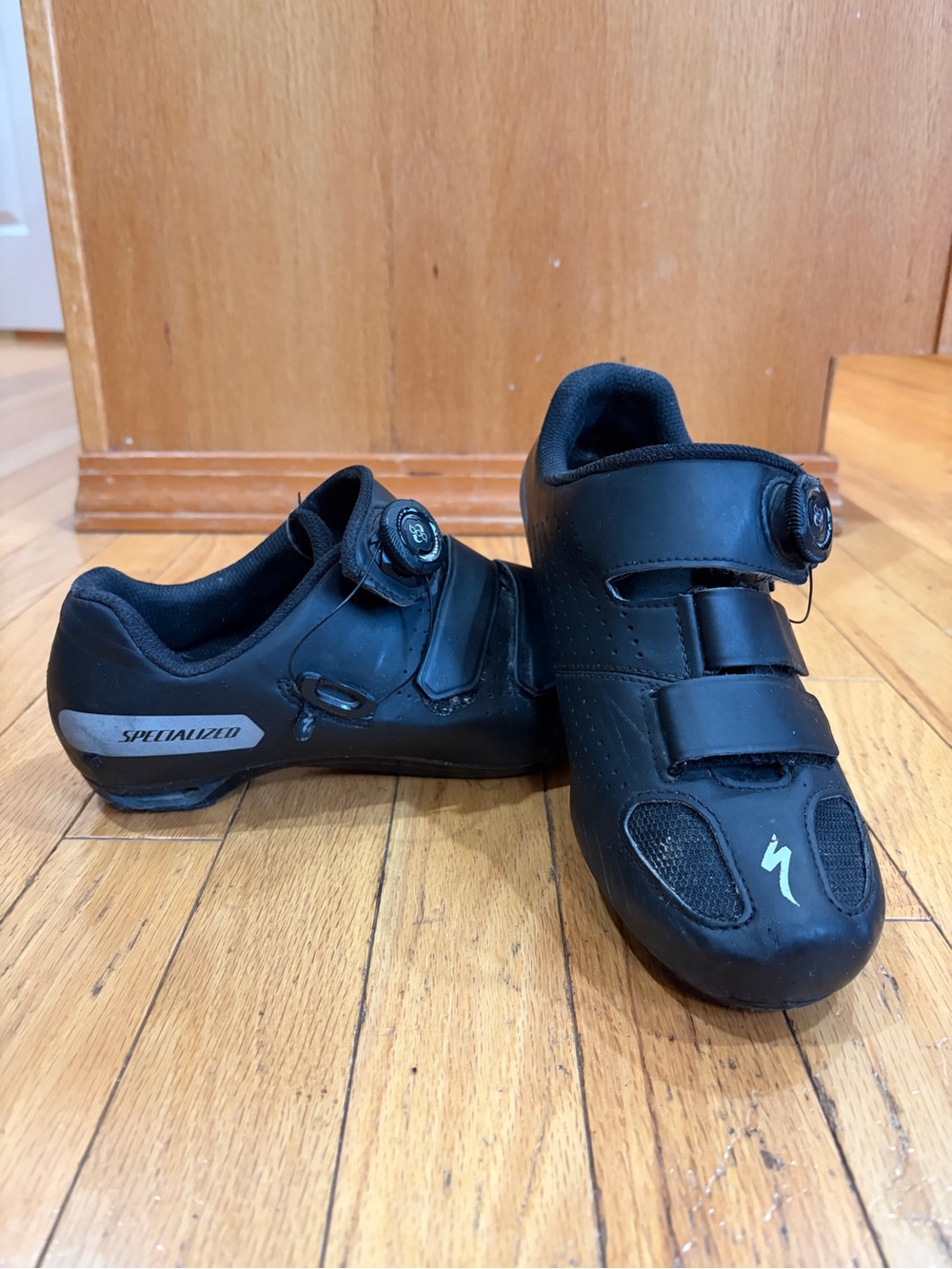 Specialized Black Cycling shoes with Boa Closure